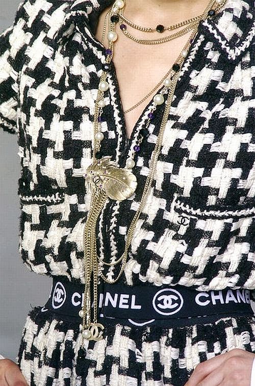 Textile Thursday - fabrics and details by Chanel - 30 something Urban Girl