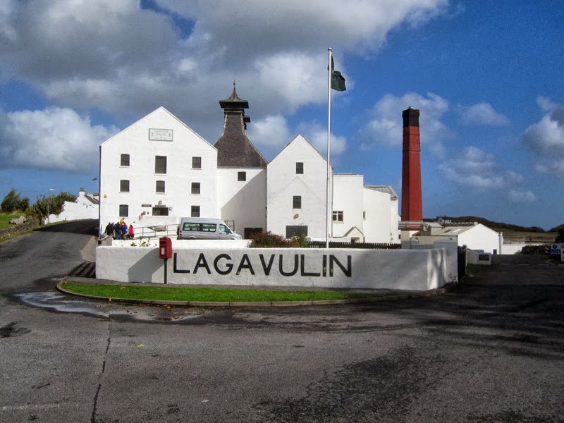 Whisky For Everyone: Distillery visit - Lagavulin - a whisky blog for Whisky For Everyone: Distillery visit - Lagavulin - a whisky blog for