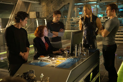 Scarlett Johansson and Chris Hemsworth in Avengers: Age of Ultron
