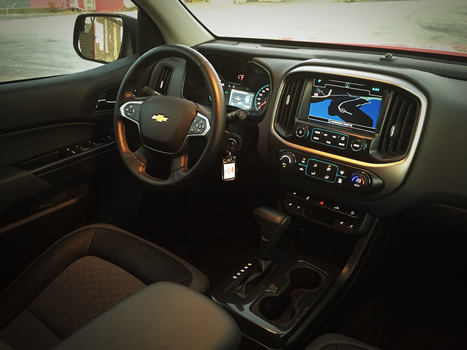 2016 Chevrolet Colorado Z71 Crew Cab 4×4 Review – Adding Up The Midsize