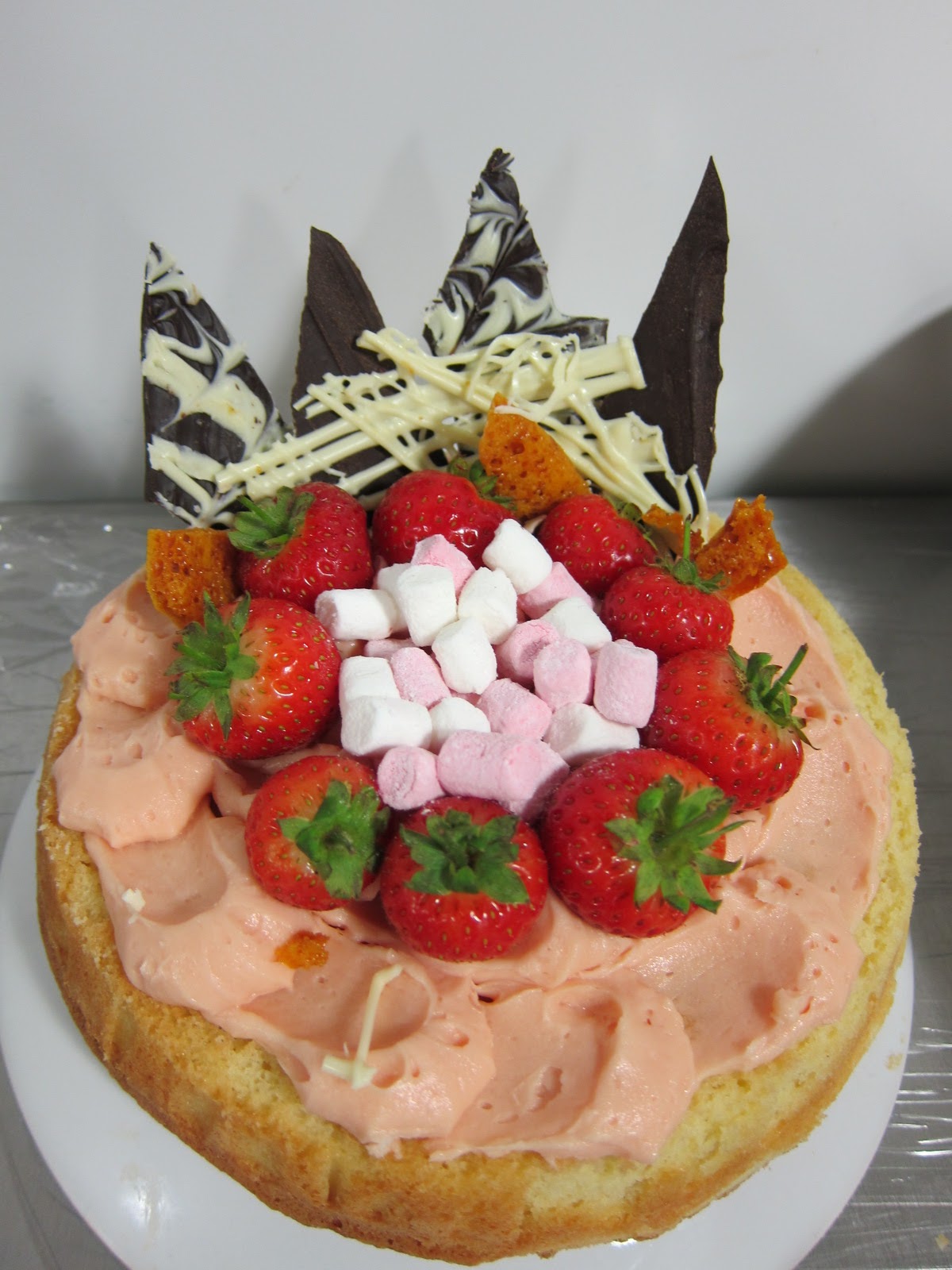 Bake off with Debenhams + Kenwood / LUCY LOVES TO EAT