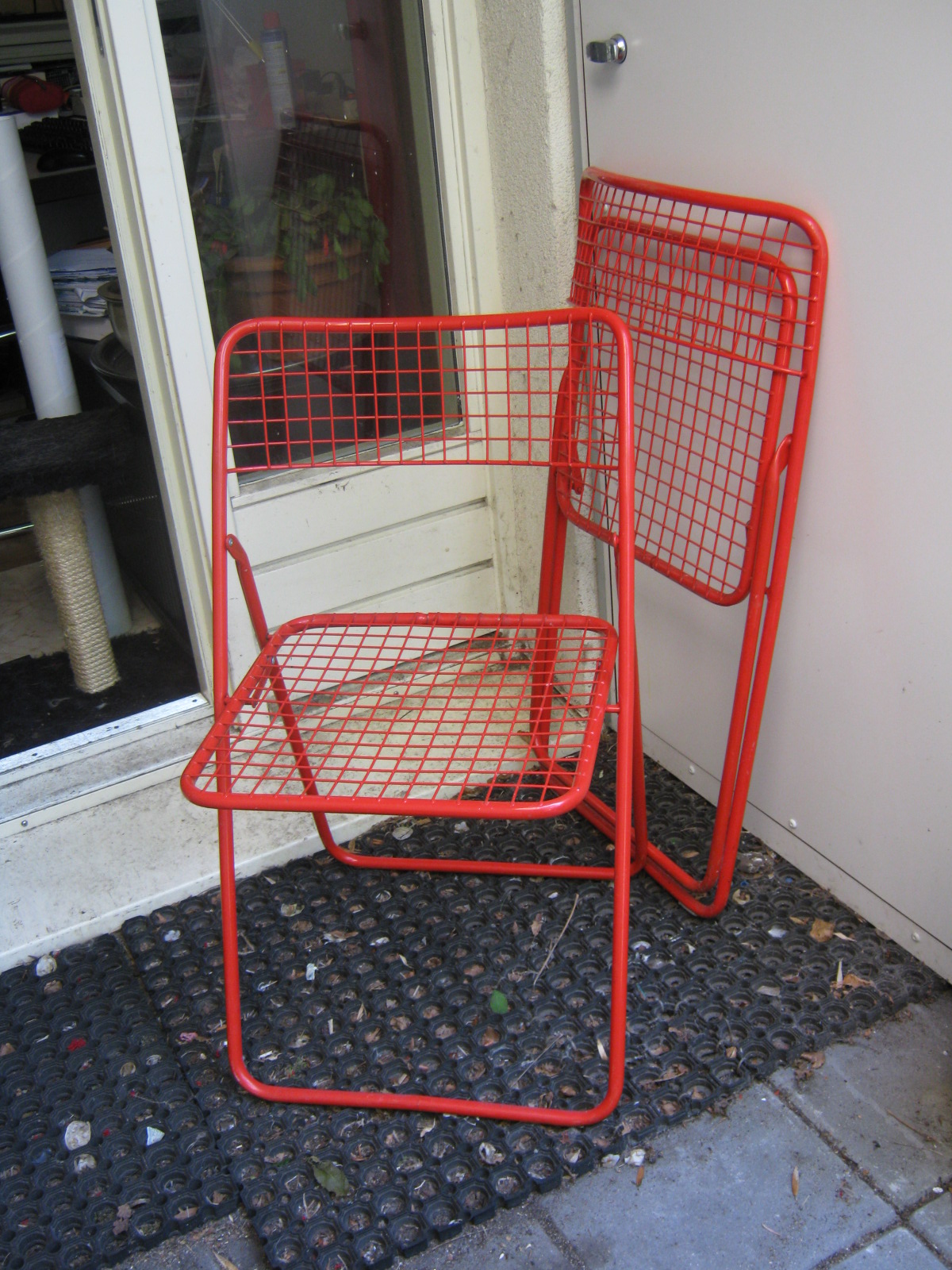 Look What I Found! Two Ikea Wire Chairs