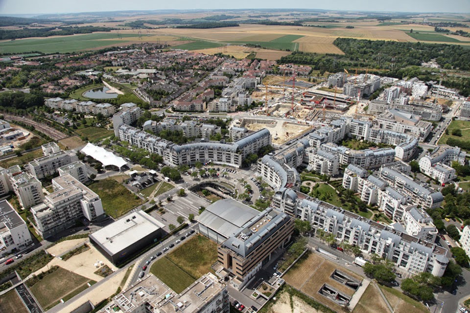 Сержи франция