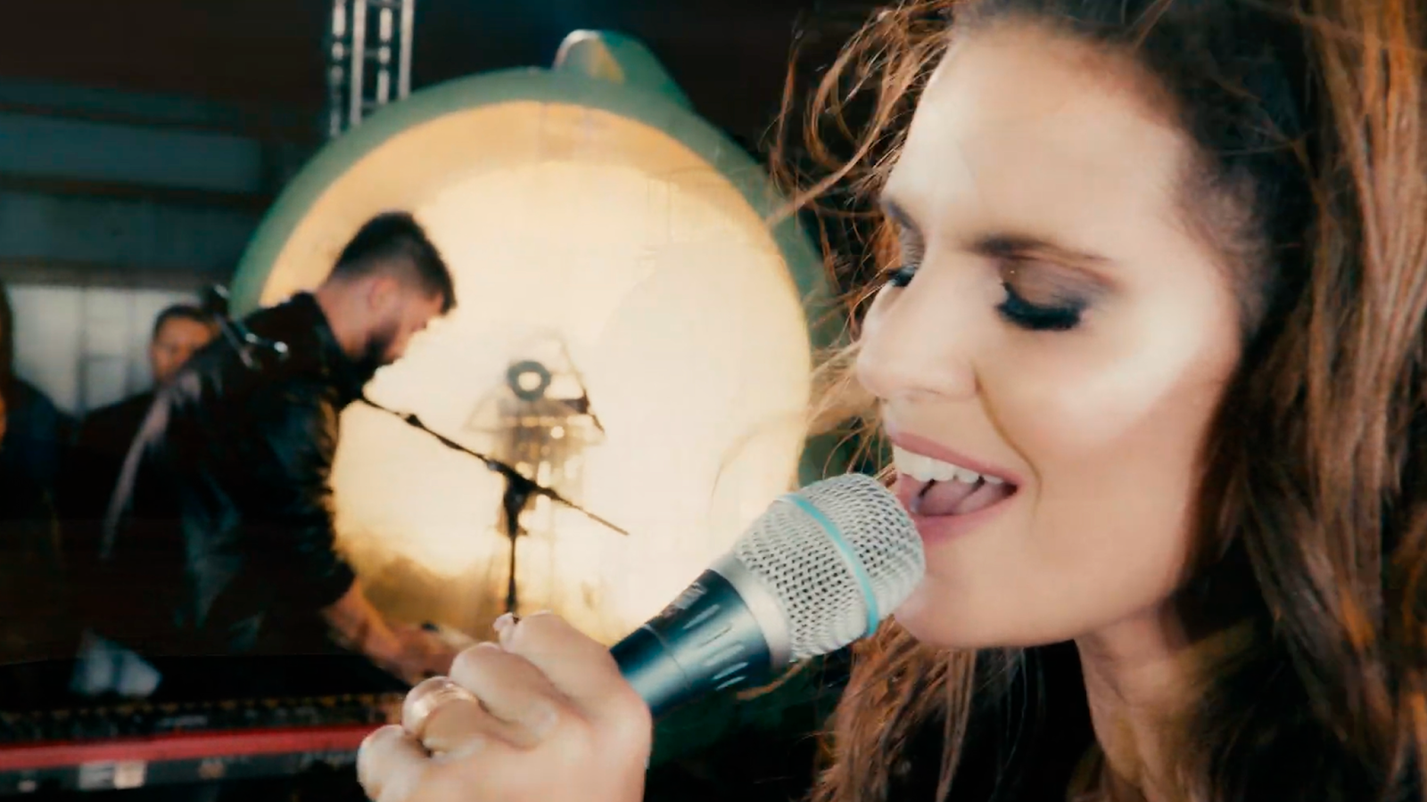 Aline Barros Lanca Video Para Sua Nova Musica Autor Da Vida News Gospel aline barros lanca video para sua nova