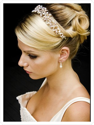 hairstyles bridal headbands headband hair brides hairstyle haircuts curly bride veil accessories paso prices peinados modern pm posted tiara celebrity