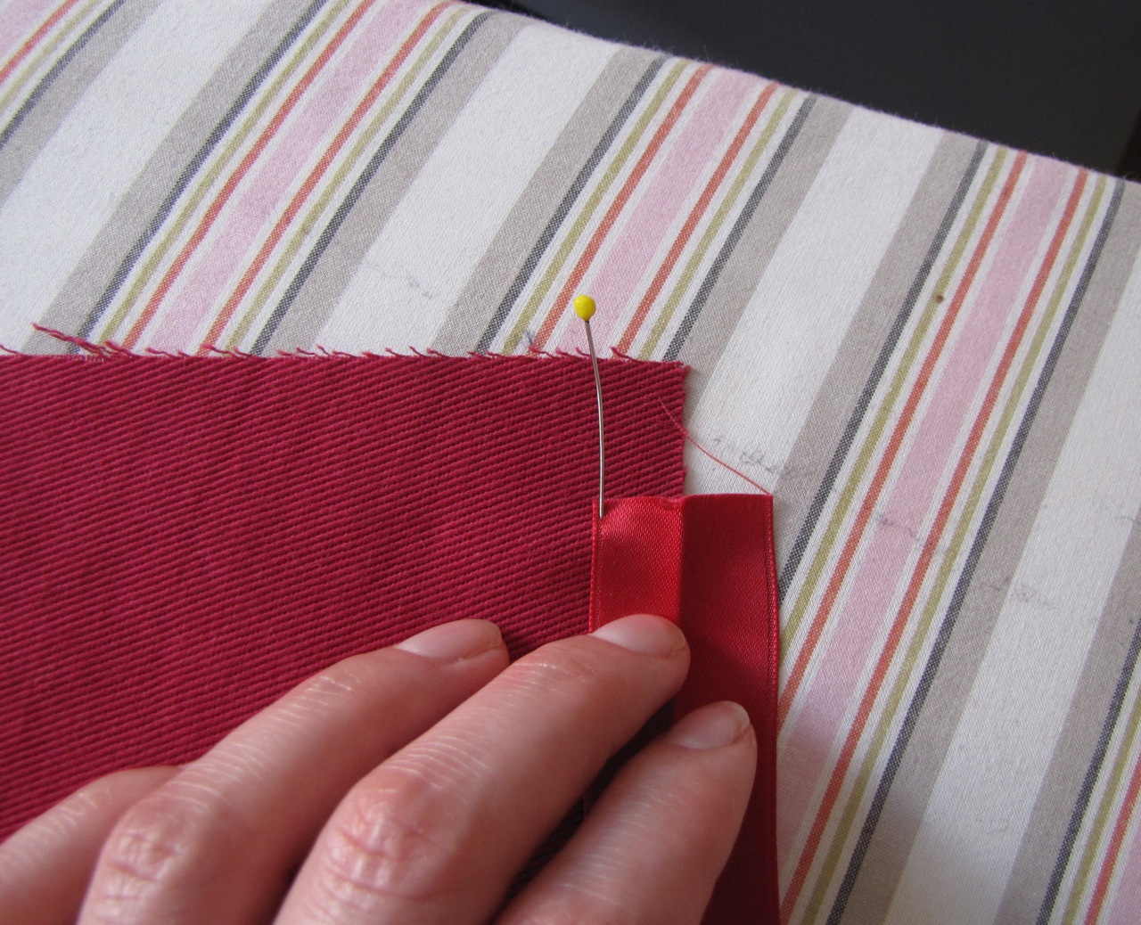 Of Dreams and Seams Circle Pocket Skirt Tutorial/Pattern/HowTo