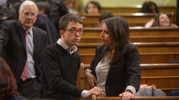 Podemos se ausenta del minuto de silencio por Rita Barberá Podemos se ausenta del minuto de silencio por Rita Barberá