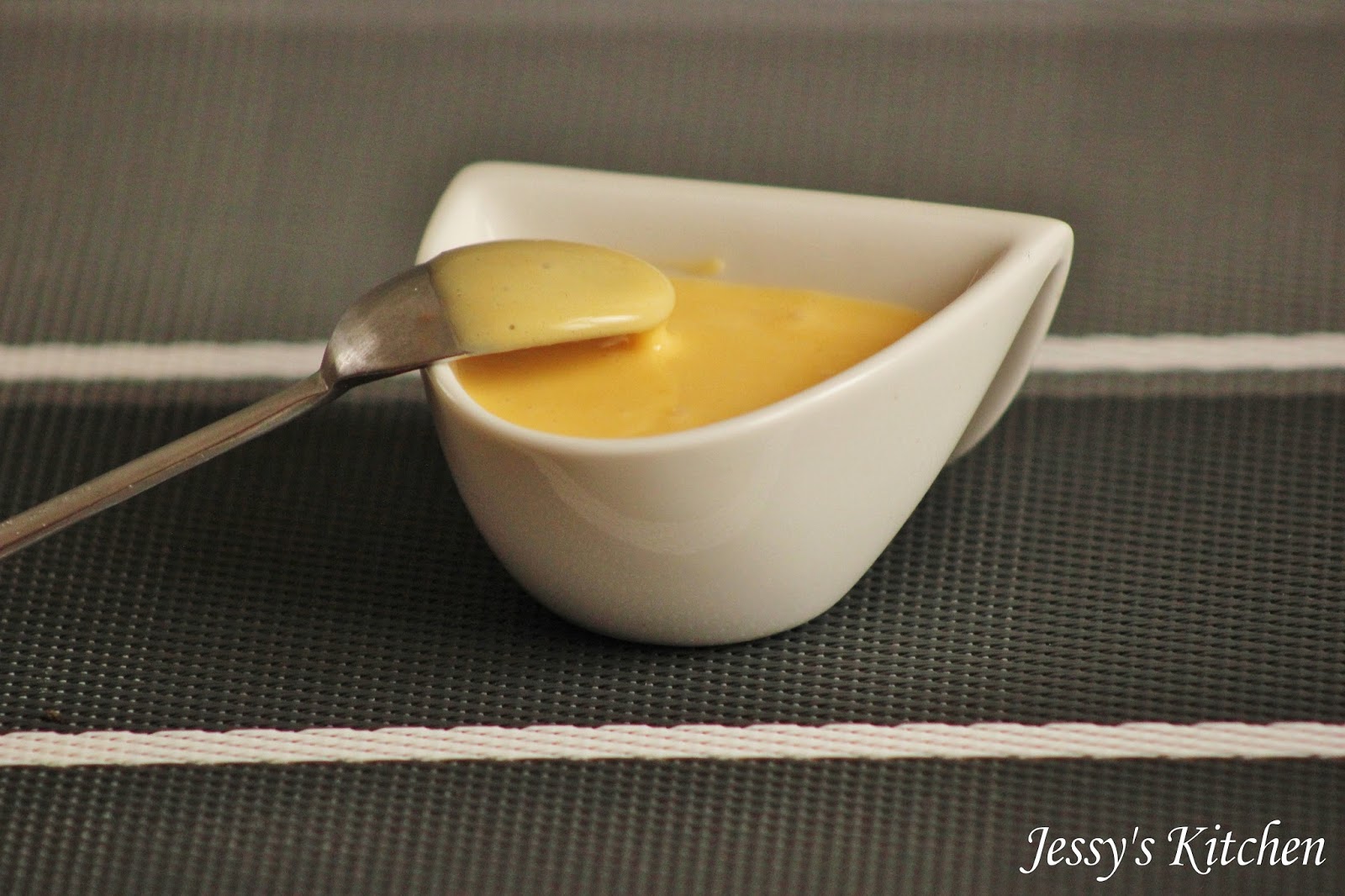 Jessy's Kitchen Sauce hollandaise express au Kitchenaid