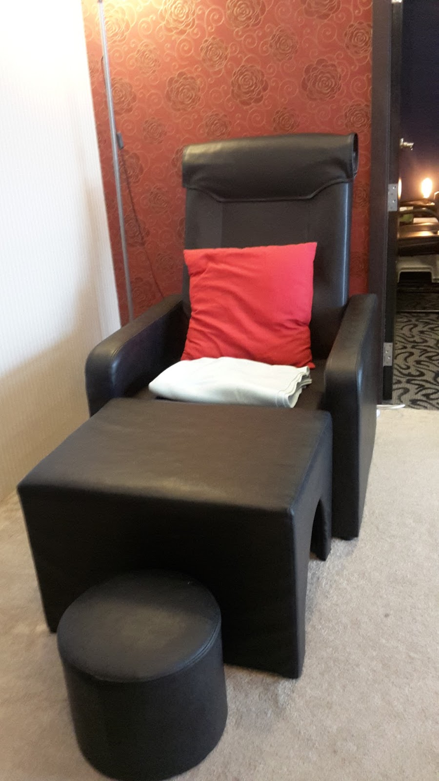 Prettier And Healthier with Lymphatic Drainage Massage Face Factors