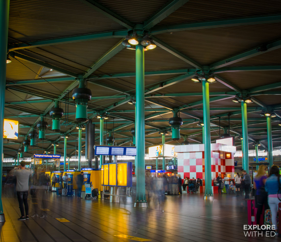 Schiphol Airport Departures