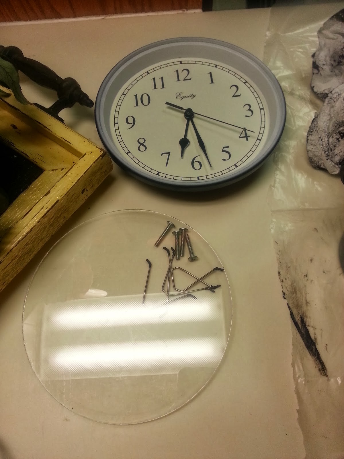 Freckles 'n' Family Rustic Bathroom Wall Clock