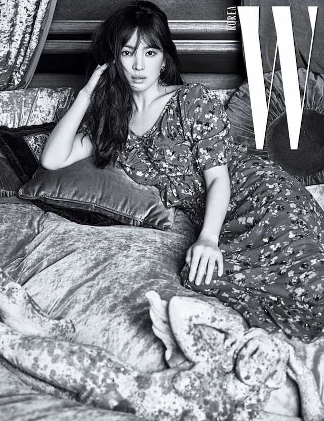 Song Hye Kyo, Song Hye Kyo Yoo Ah In W March 2017, Song Hye Kyo W, Song Hye Kyo 2017, Song Hye Kyo and Yoo Ah In, 