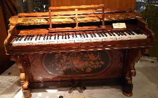 ひとみ音楽教室 ブログ 浜松市楽器博物館 No 31 鍵盤楽器 アップライトピアノ オルフィカピアノ スクエアピアノ スピネット