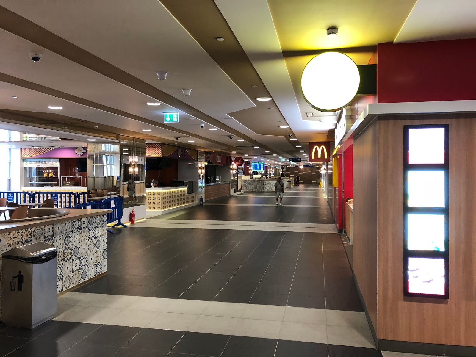 タイパフェリーターミナルにお店が出来ていました