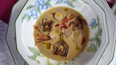 crema de alcachofas con foie y jamon crujiente horno