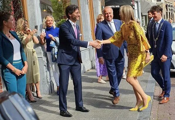 Queen Maxima wore Natan top and skirt, dress, Bodes and Bode juweliers earrings