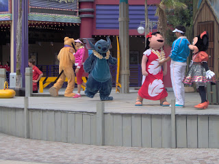 Vacaciones Disneyland (año 2005) - En proceso - Blogs de Francia - Disneyland - Día 2 (2)