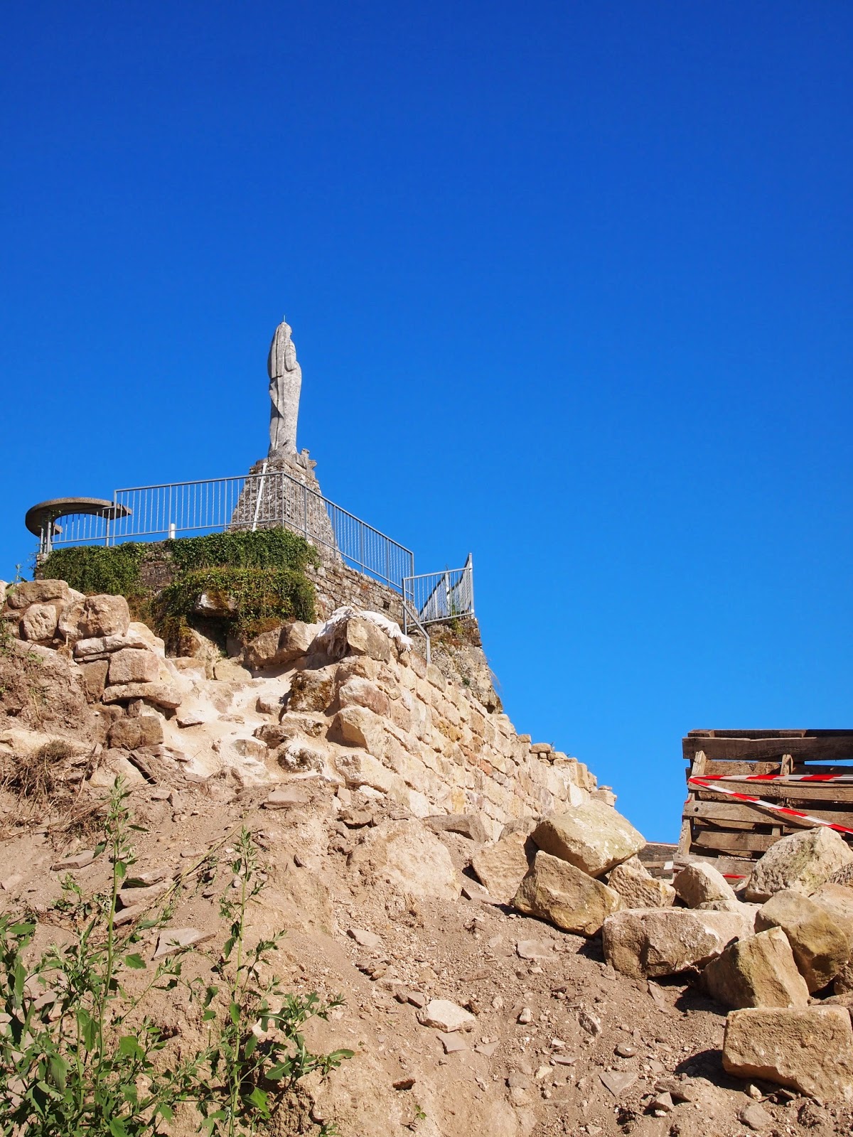 LES COSTES GOZON août 2013