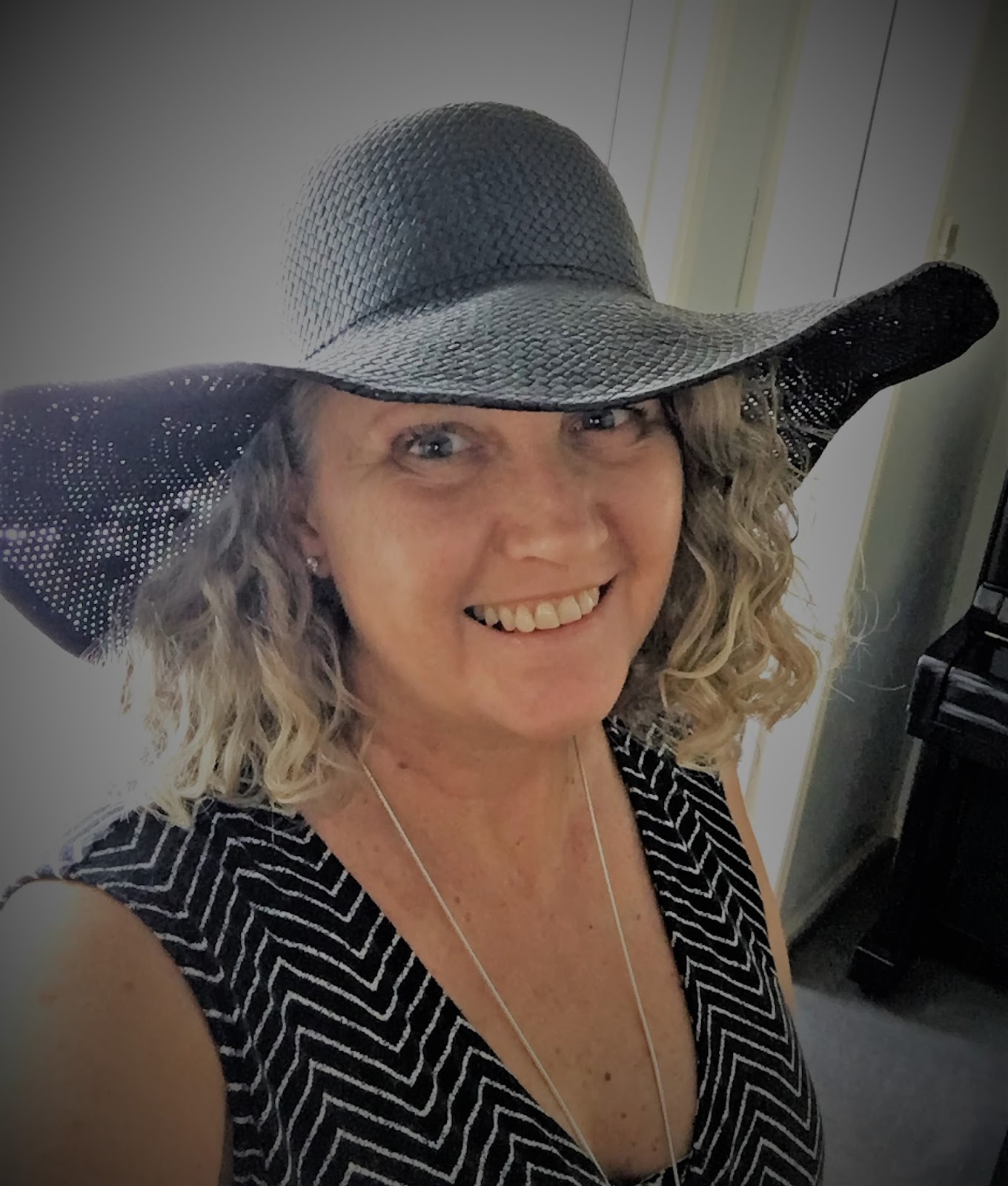 choosing hat