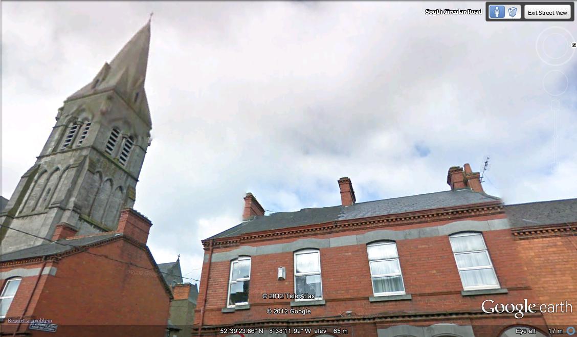 Lo que dice Candela: La casa bajo el campanario