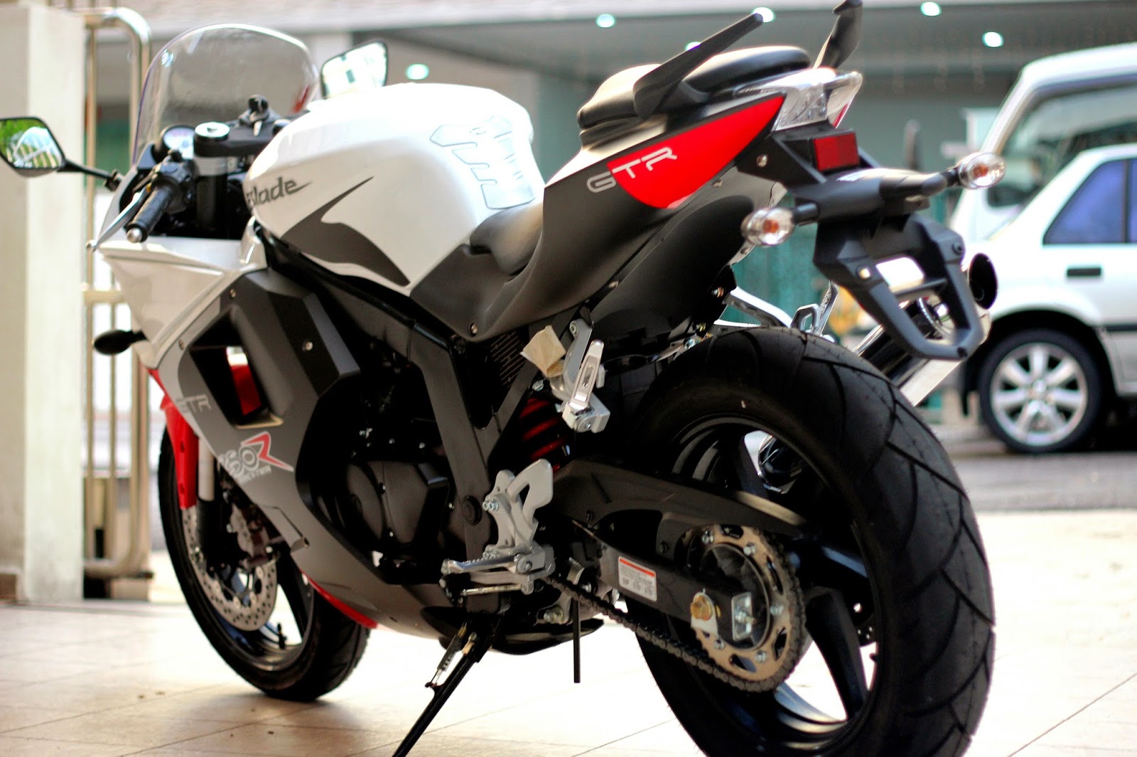 suzuki belang 150r