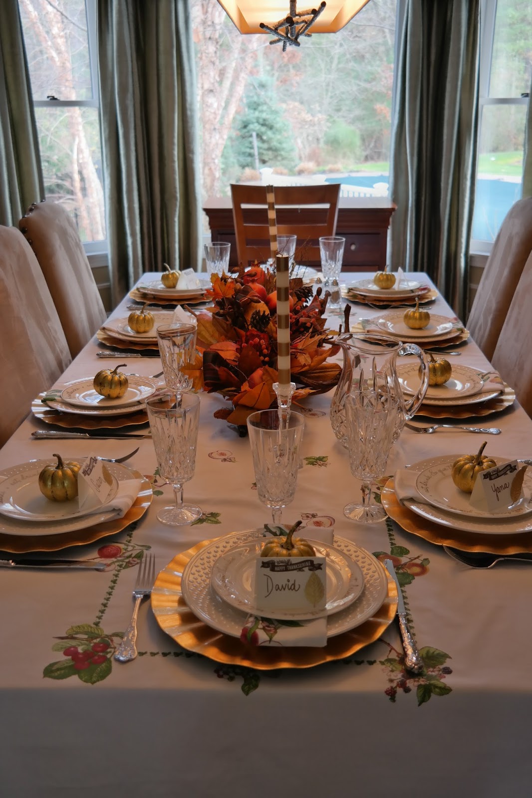 Table Setting for Thanksgiving