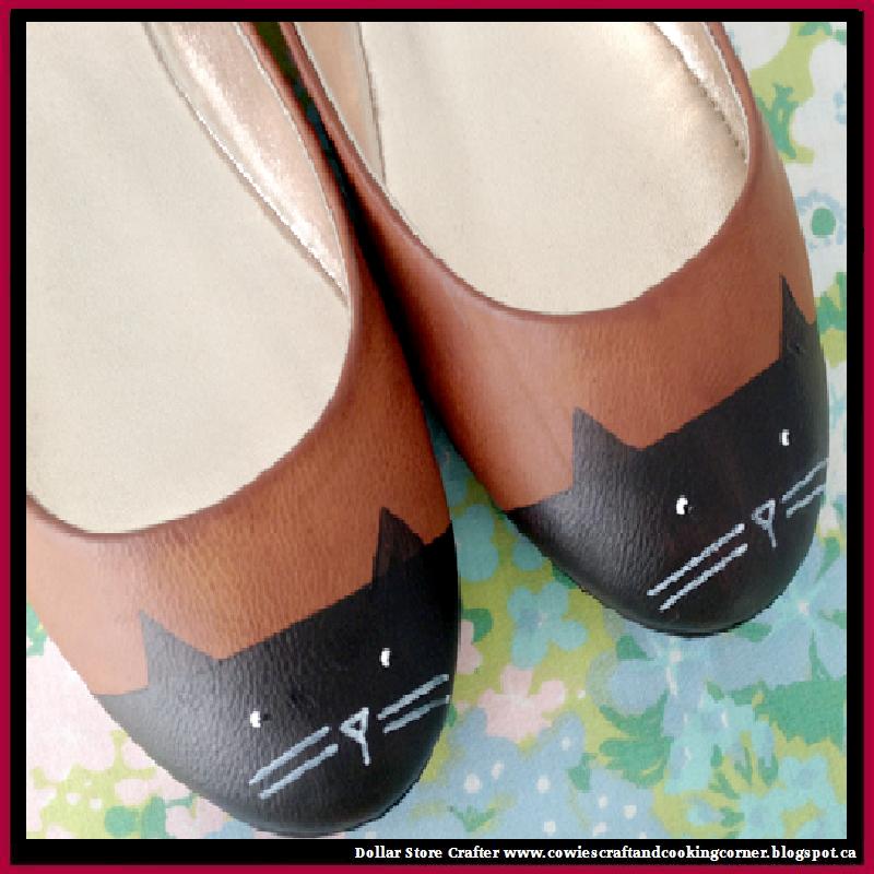Dollar Store Crafter: DIY Cat Toe Shoes