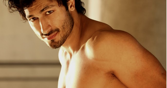 Shirtless South Asian Men: Hottie Vidyut Jamwal