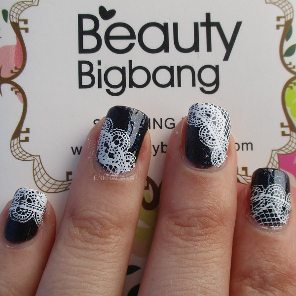 Retro Lace Ractangel Nail Stamping Plate Floral Heart Pattern For Manicure SKU:BBBXL-005