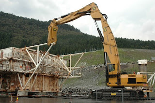 Technology, Armored Caterpillar D9R, Krupp Bagger 288: Largest Trencher in the world, LeTourneau L-2350 Front End Loader, Liebherr LTM 11200-9.1, Rusch Triple 34-25 with Genesis 2500 Demolition Shear
