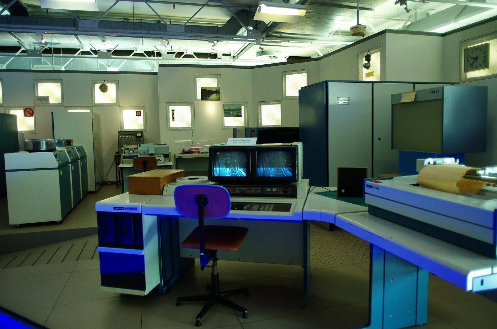 Конрад цузе первый компьютер. Computer germany. Computer germany. Программист. Computer germany.