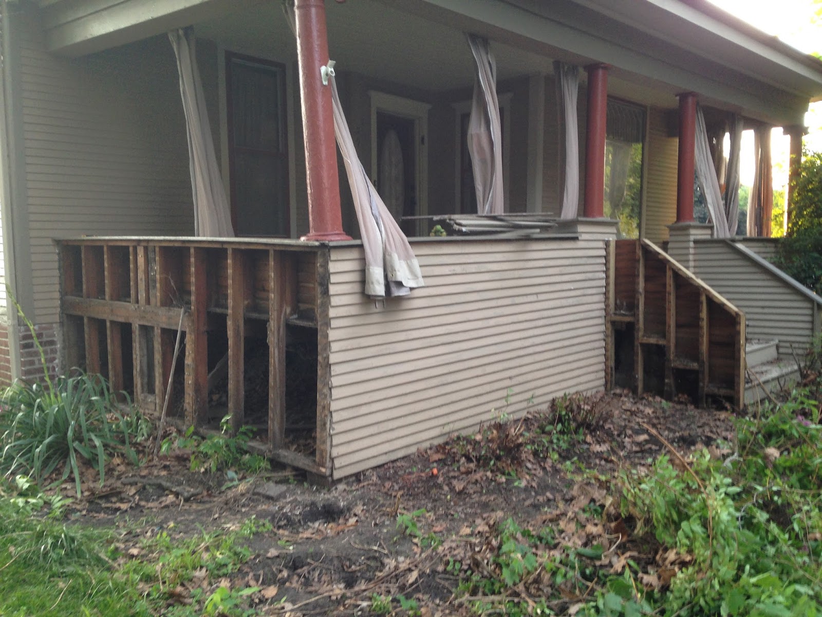 Moving To 501 Our house mover arrives!