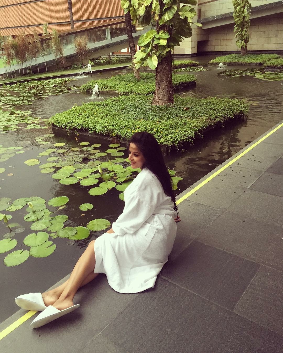 Actress Monalisa Real Life Bikini Photos RitzyStar