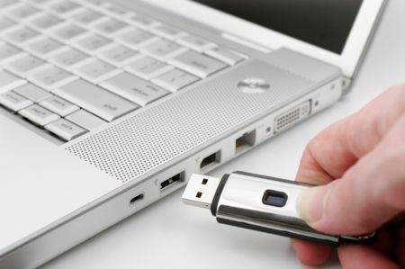 Lock your Computer/Laptop Using Pendrive