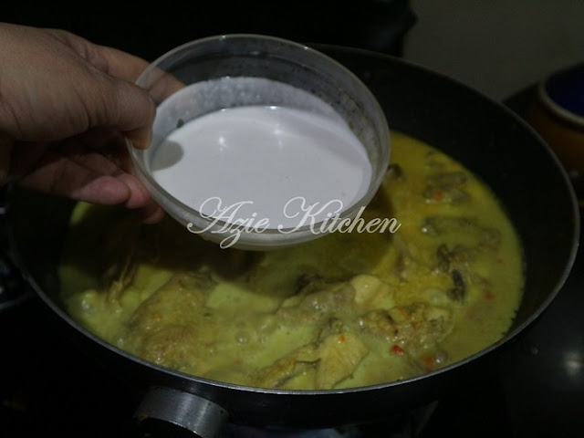 Ayam Masak Lemak Cili Api Yang Sangat Sedap dan Wajib Cuba