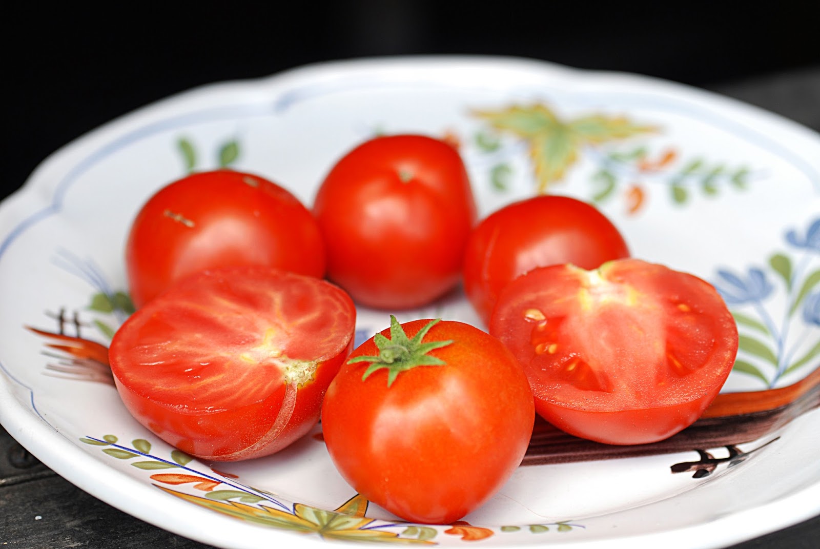 Сорт минусинский с носиком. Минусинский с носиком. Сорт минусинский с носиком. Томат носик характеристика и описание. Томат непасынкующийся красный с носиком седек.