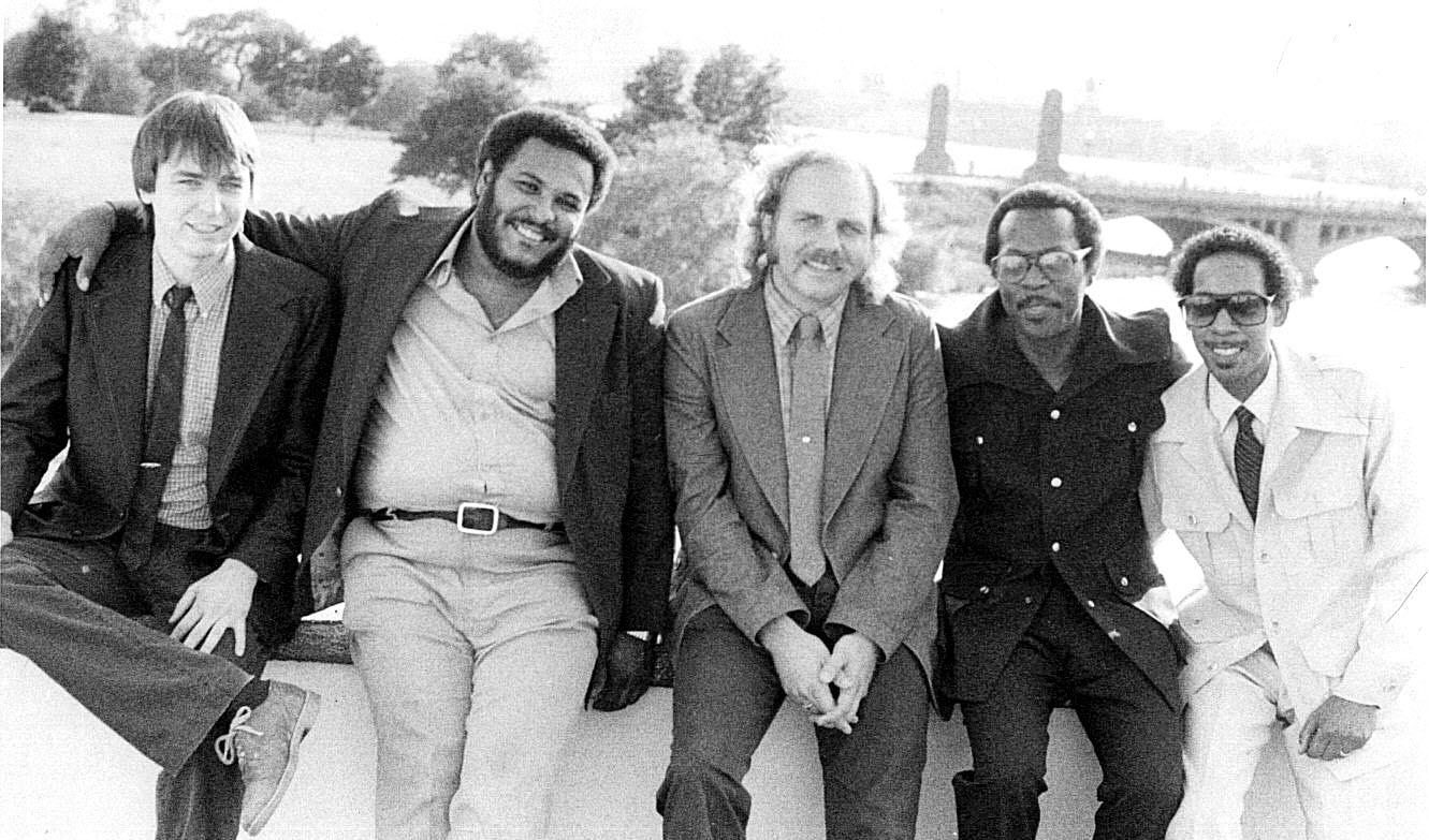 endless SAM SANDERS & VISIONS The Gift Of Love (That African