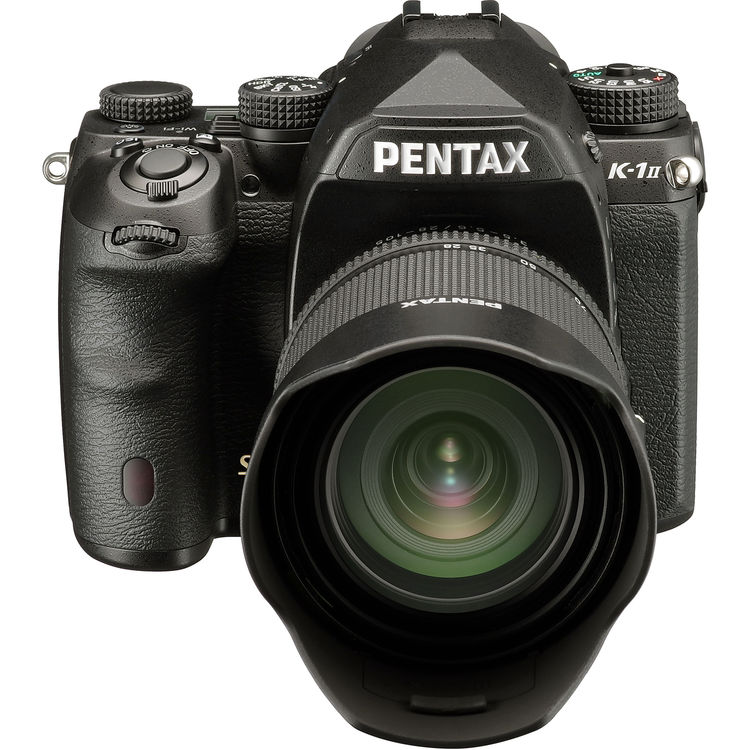 Pentax K-1 II, с объективом 28-105