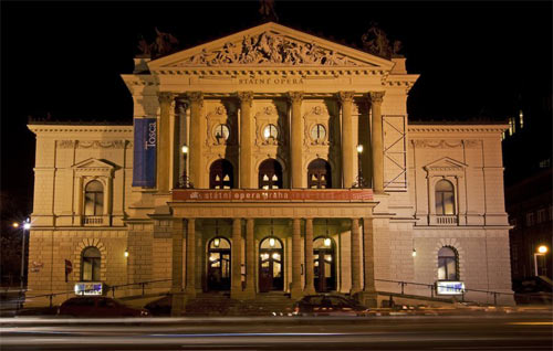 Amy's Cultural Review: The Magic Flute, Prague State Opera House