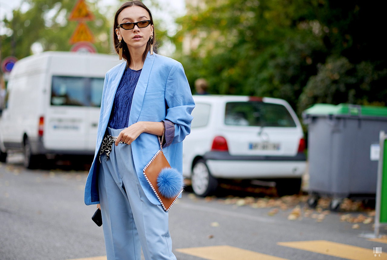 ellopiageenos Sometimes I feel like throwing my hands up in the air I