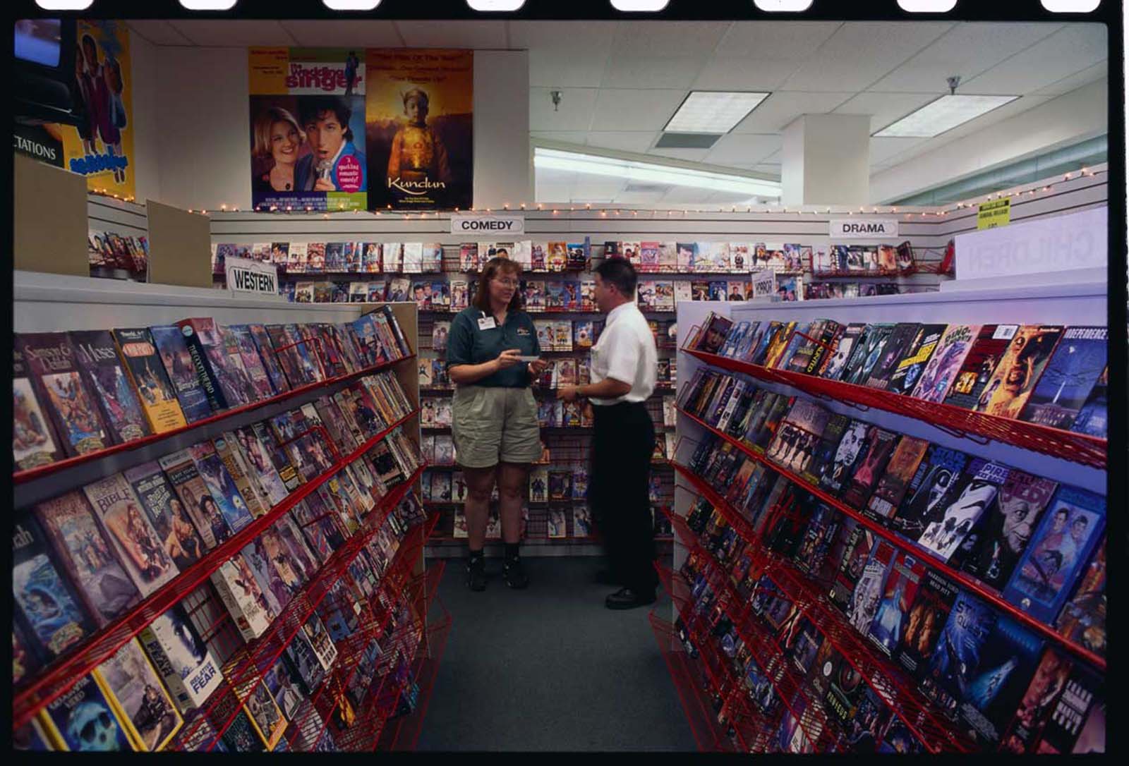 are there any movie rental stores left are there any movie rental stores left