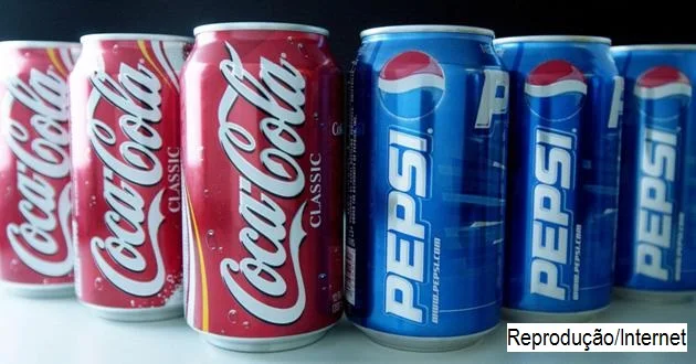 Coca, Pepsi e Ambev param de vender refrigerante a escola com menores de 12 anos