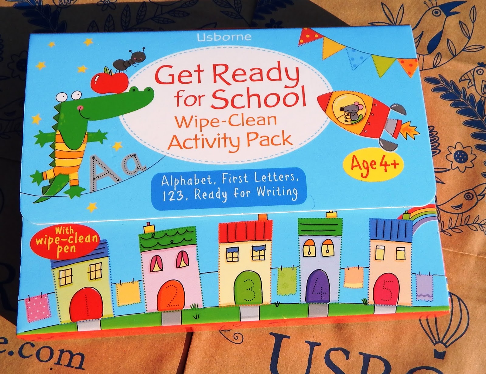 Călători printre cărți Usborne Get ready for school Wipe Clean