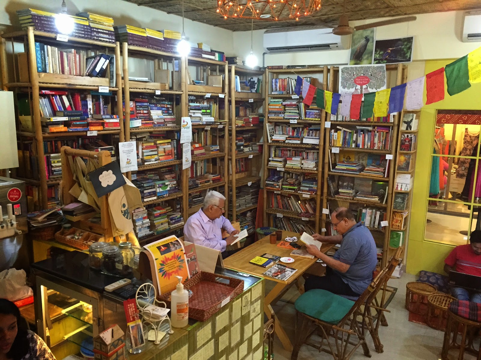Review Pagdandi Books Chai Cafe Baner Pashan Road Pune 