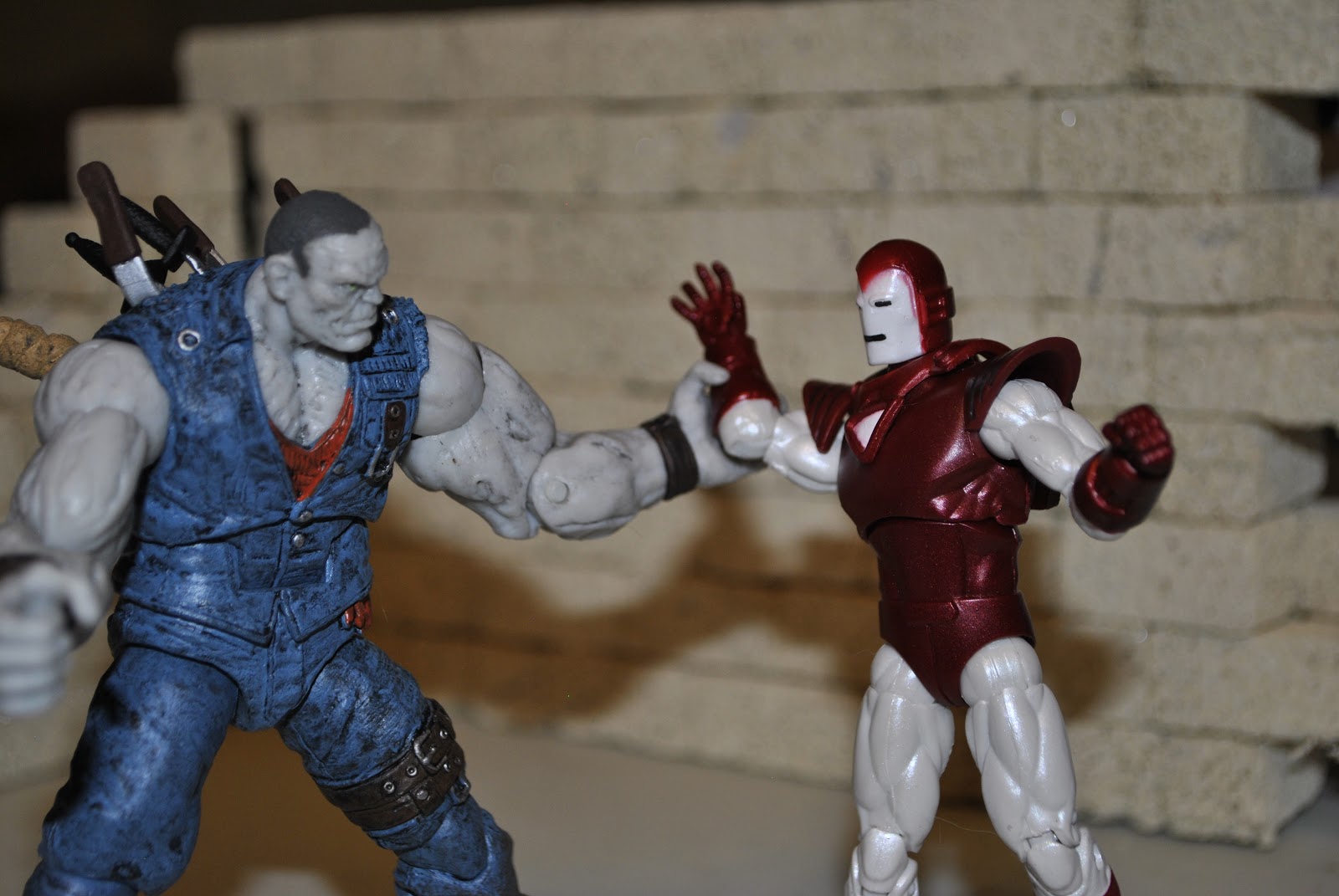 The Mojoverse Marvel Universe Comic Pack Wave 13 Mandarin and Silver