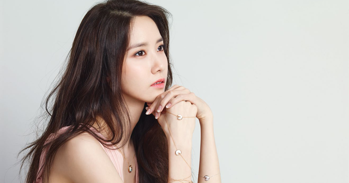 140328-yoona-snsd-marie-claire-magazine-issue-april-2014-scan-by-e58d95e7bb86e8839ee795aae88c84ya_sy-1.png