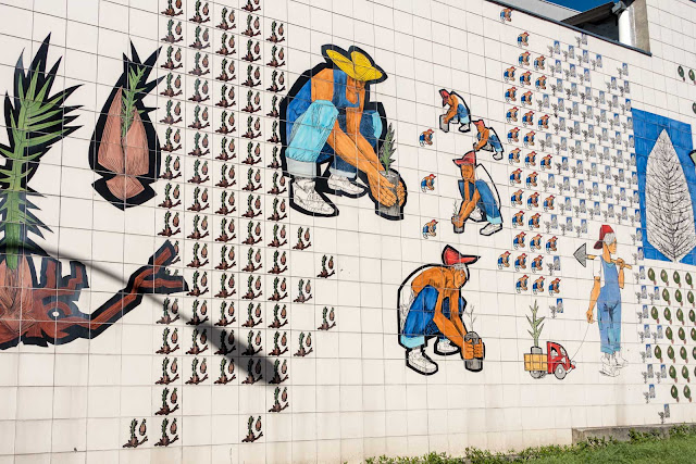 Imagens da Cidade, um mural de Poty Lazzarotto