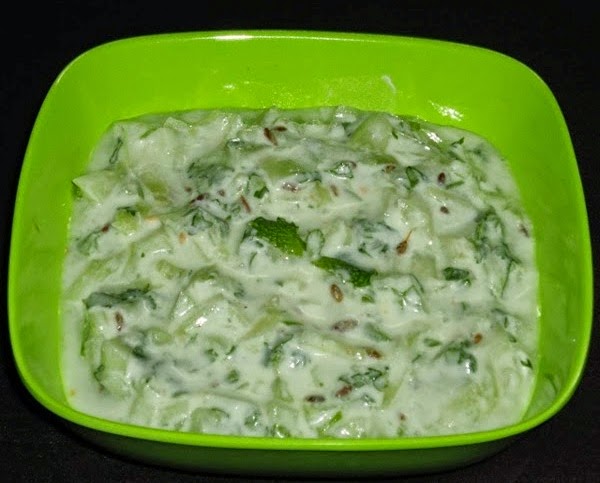 Cucumber raita recipe - How to make cucumber raita - Vidya&amp;#39;s Recipes