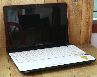 Laptop Lenovo Ideapad Y450 Core2Duo 