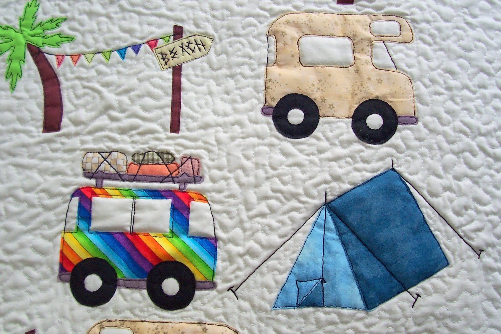 house of spoon camping quilt babyroom 1